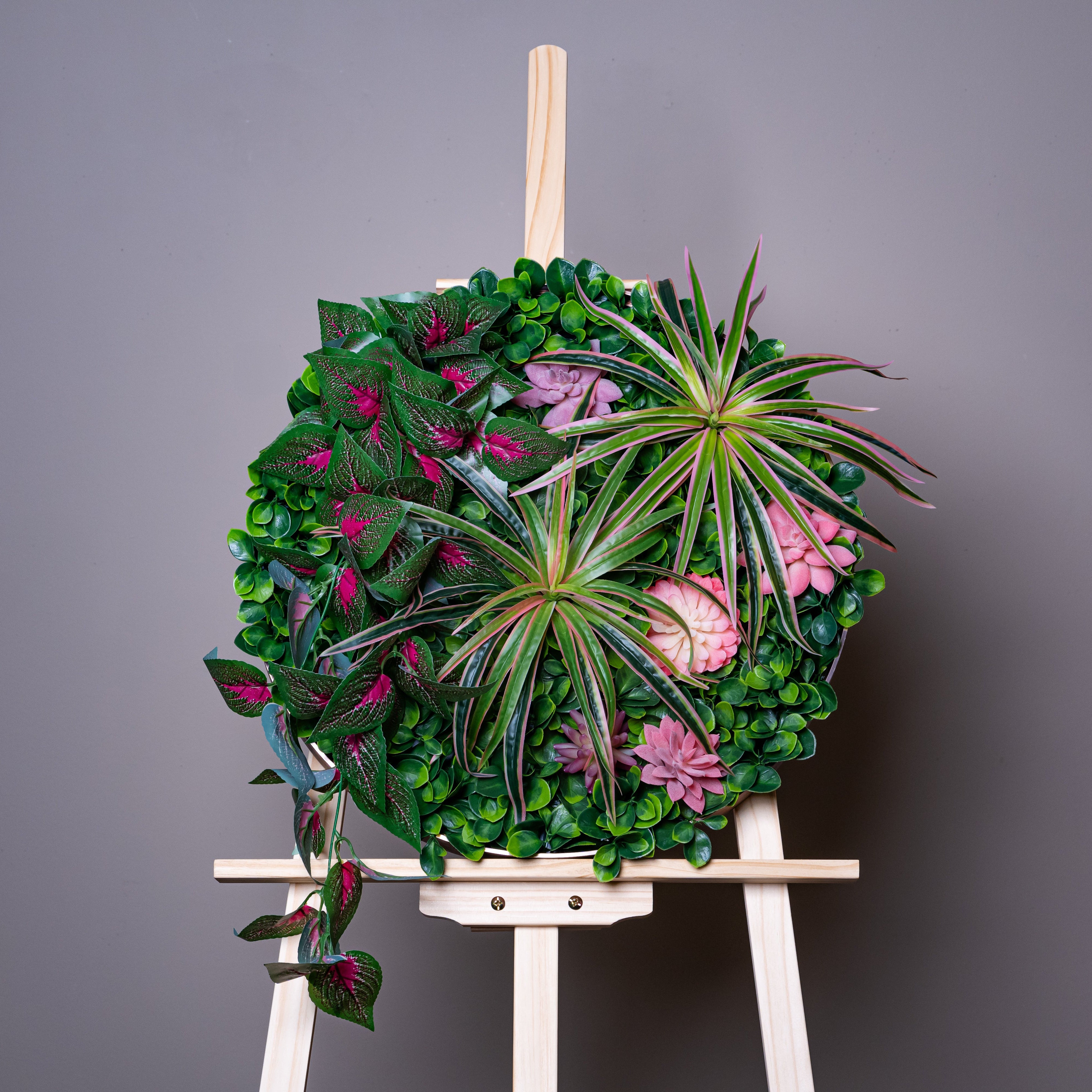 Plant Frame „Ophelia“ - Rundes Pflanzenbild im modernen Kupferrahmen