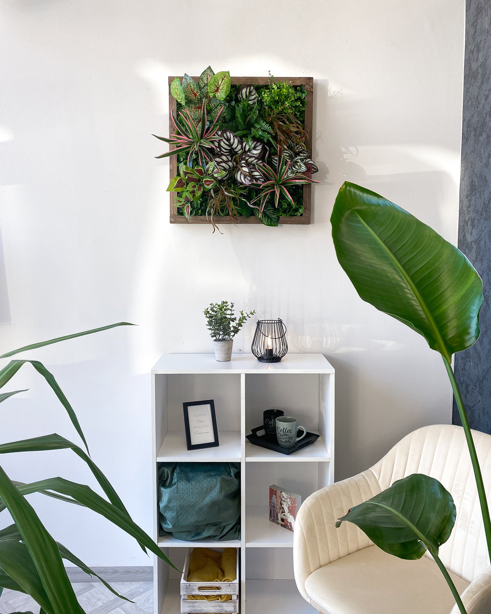 Plant Frame „Sorna“ - Künstliches Pflanzenbild im Tropen-Design aus Realtouch-Kunstpflanzen